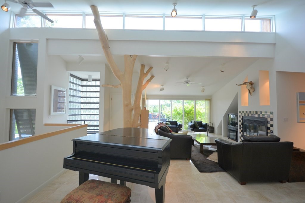Tomlyn - Residential Lease