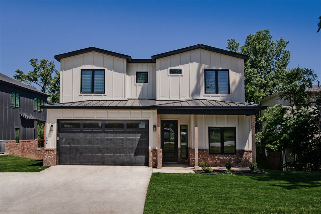 Applegate - Residential