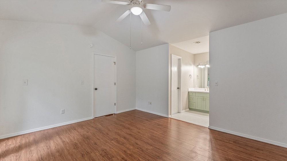 Fayetteville Outlots - Residential Lease