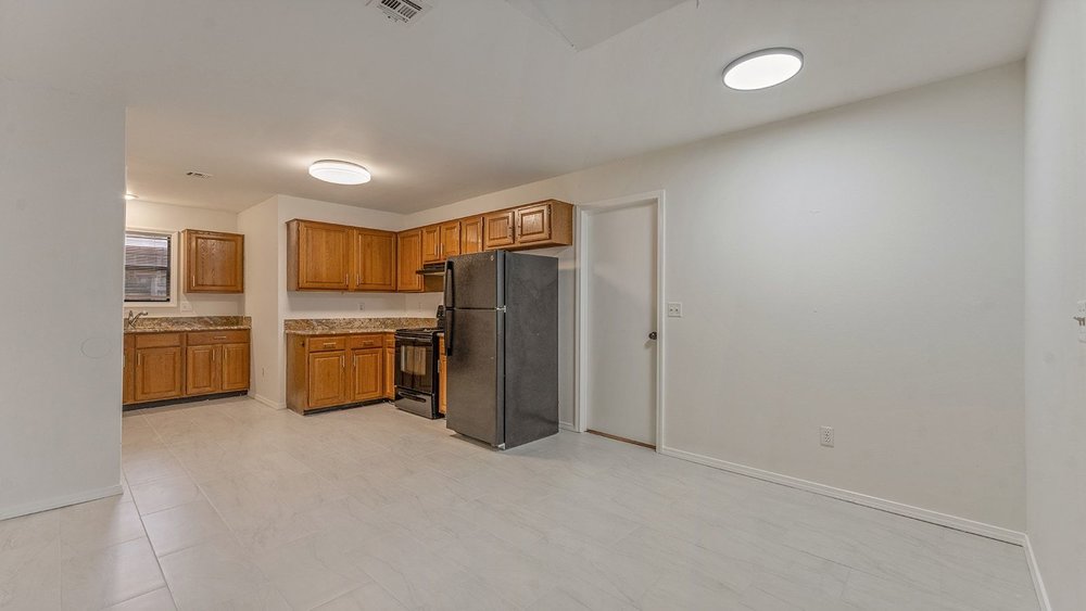Fayetteville Outlots - Residential Lease