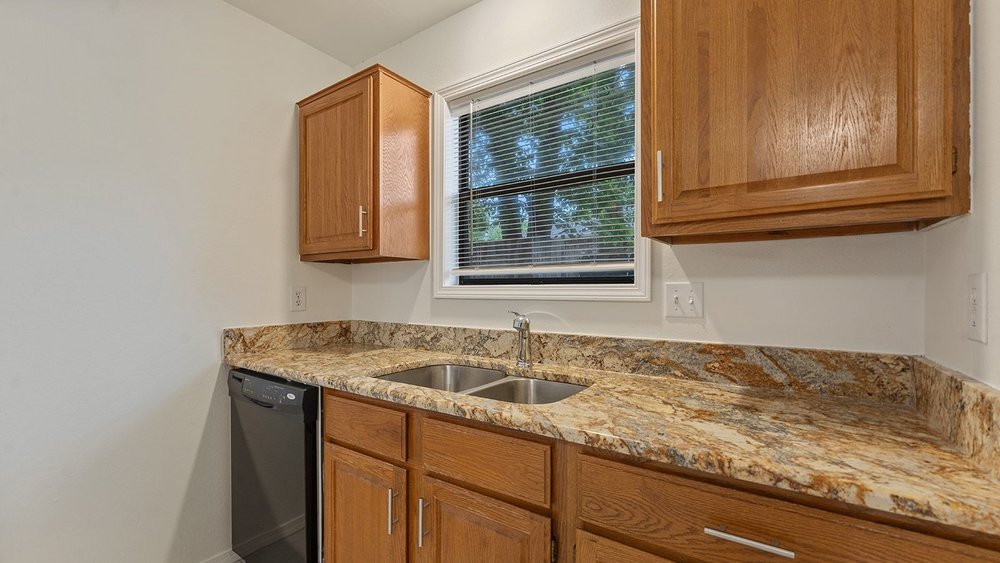 Fayetteville Outlots - Residential Lease