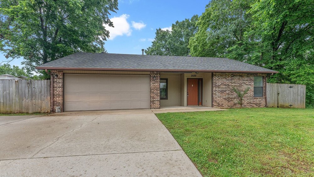 Fayetteville Outlots - Residential Lease