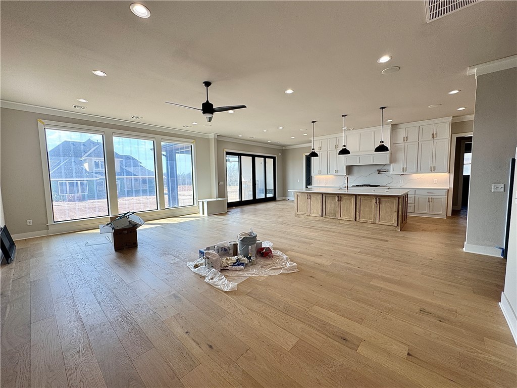 Aurora Heartbeat - Residential