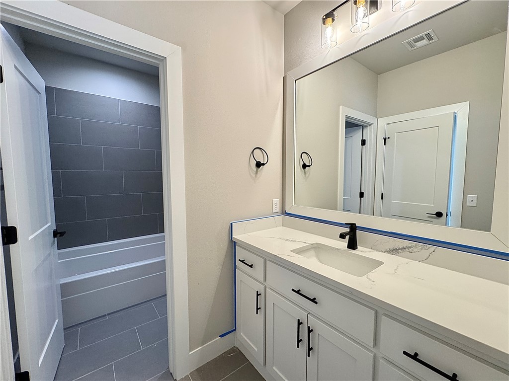 Aurora Heartbeat - Residential