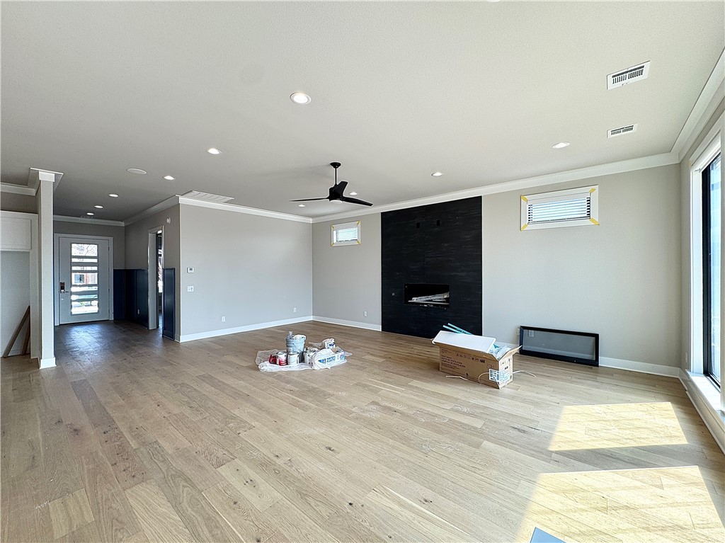 Aurora Heartbeat - Residential