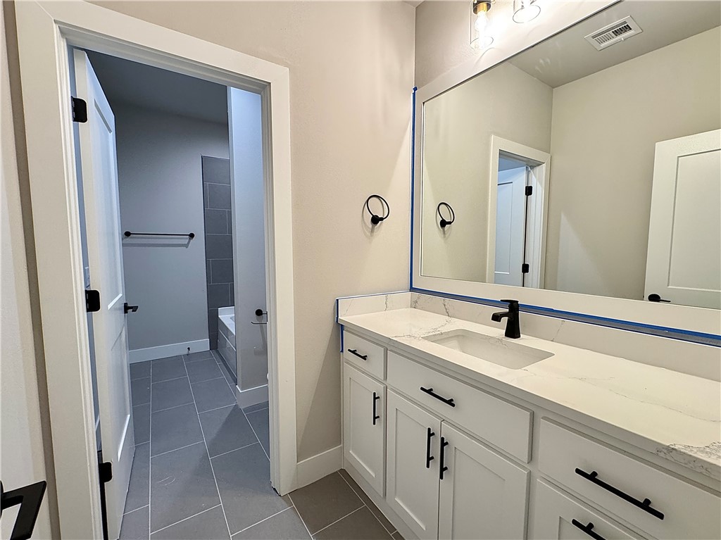 Aurora Heartbeat - Residential