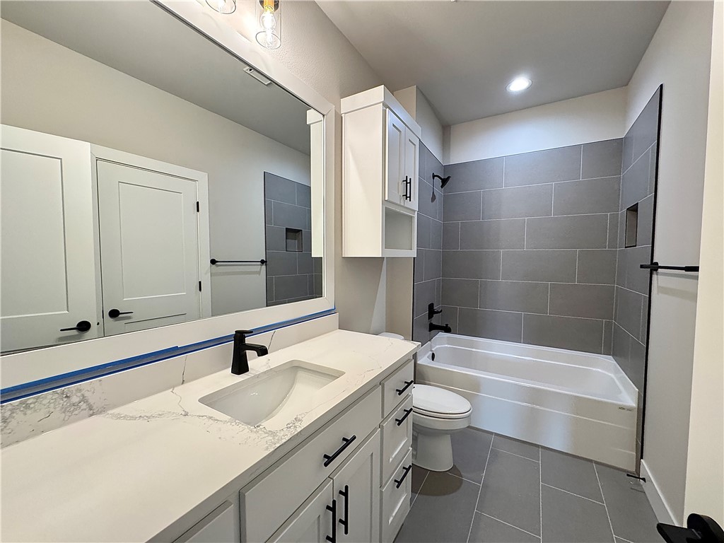Aurora Heartbeat - Residential