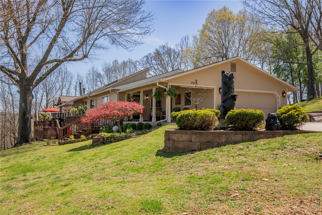Shady Cove Sub - Residential
