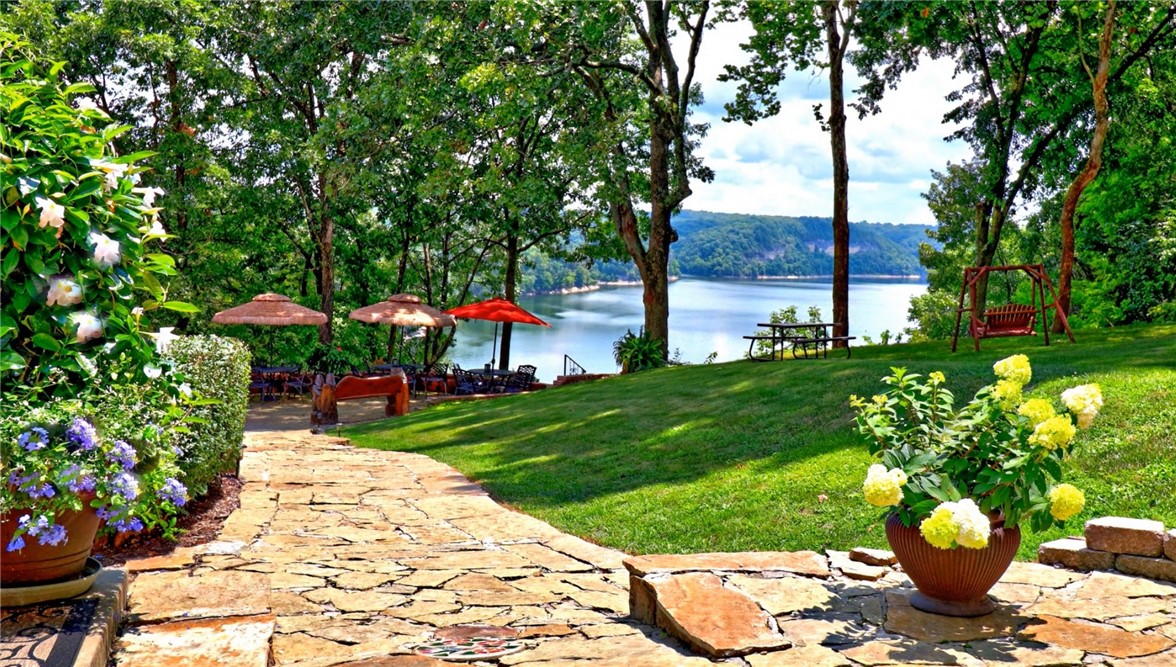 Shady Cove Sub - Residential