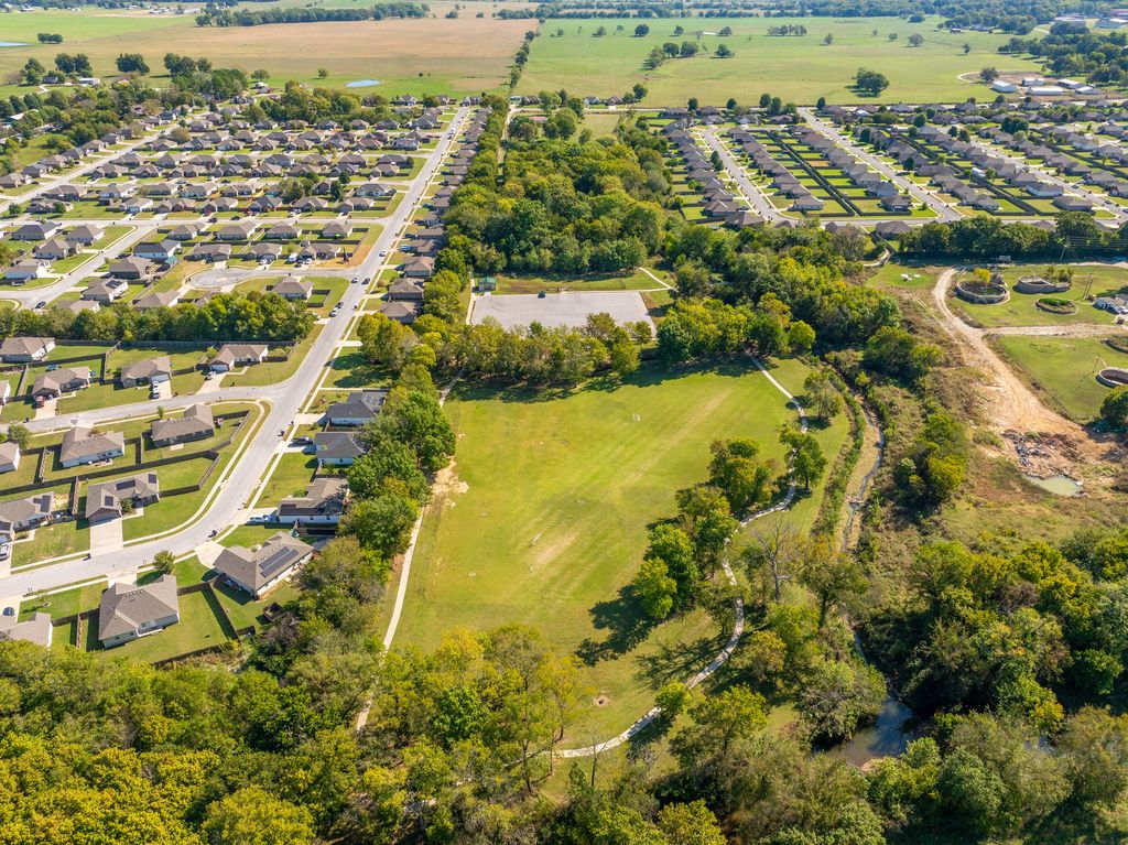 PRAIRIE GROVE OUTLOTS - Land