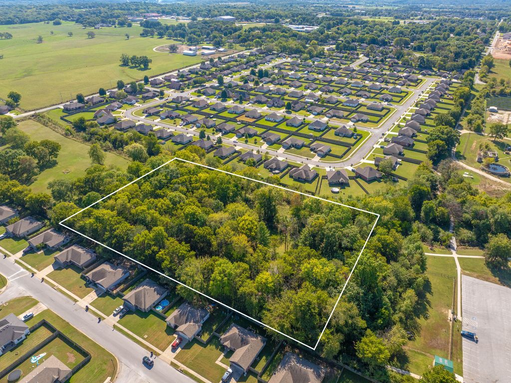 PRAIRIE GROVE OUTLOTS - Land