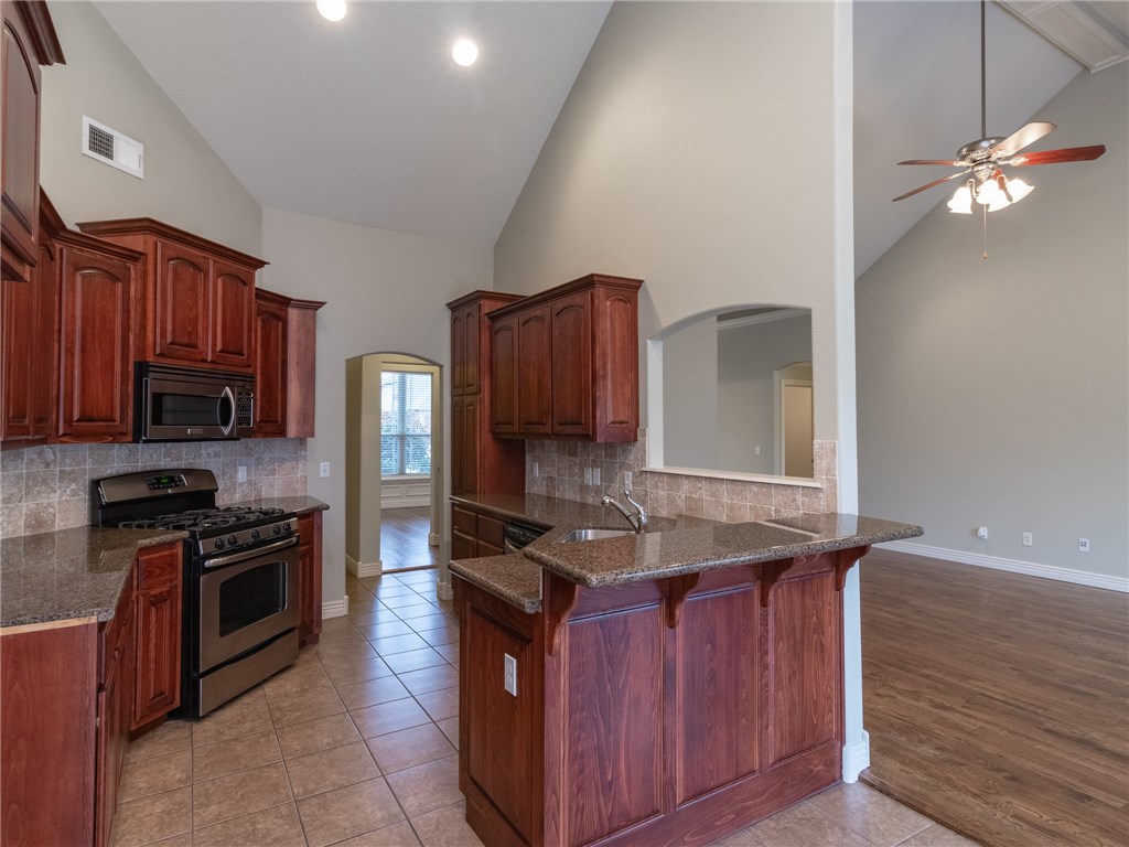 Kensington Hills Centerton - Residential