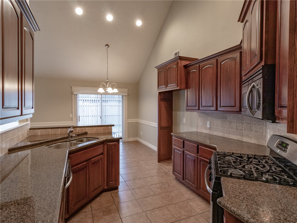 Kensington Hills Centerton - Residential