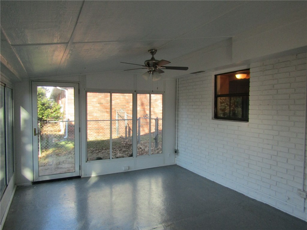 Hill View Sub-Rogers - Residential