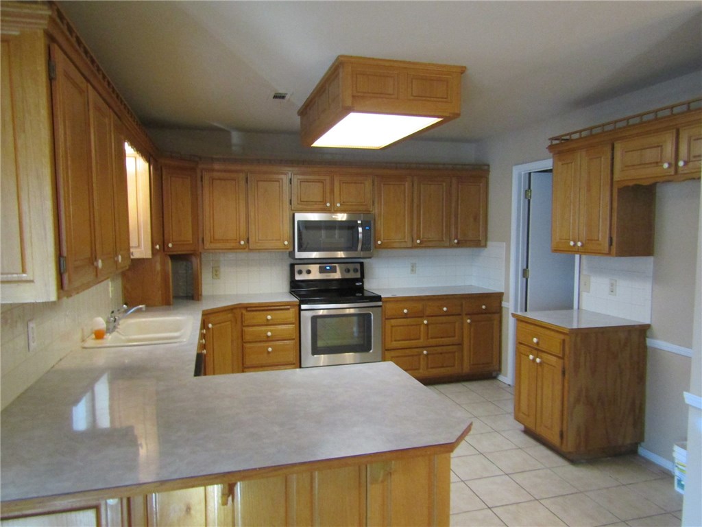 Hill View Sub-Rogers - Residential