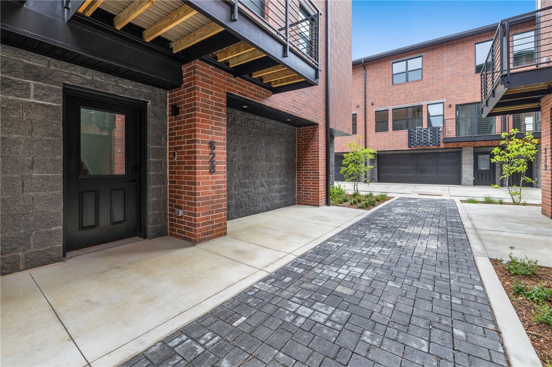 DUNN & DAVIS ADD-BENTONVILLE - Residential