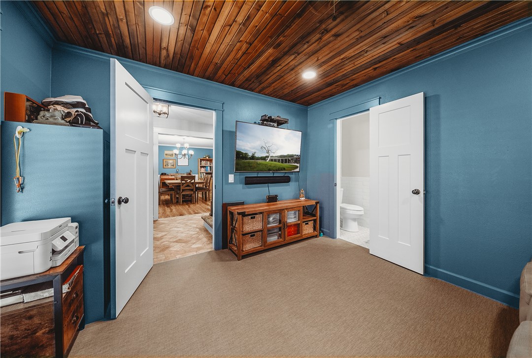 Western Oaks Place Iii - Residential