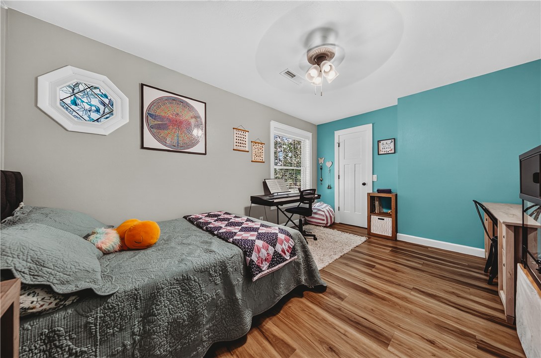 Western Oaks Place Iii - Residential