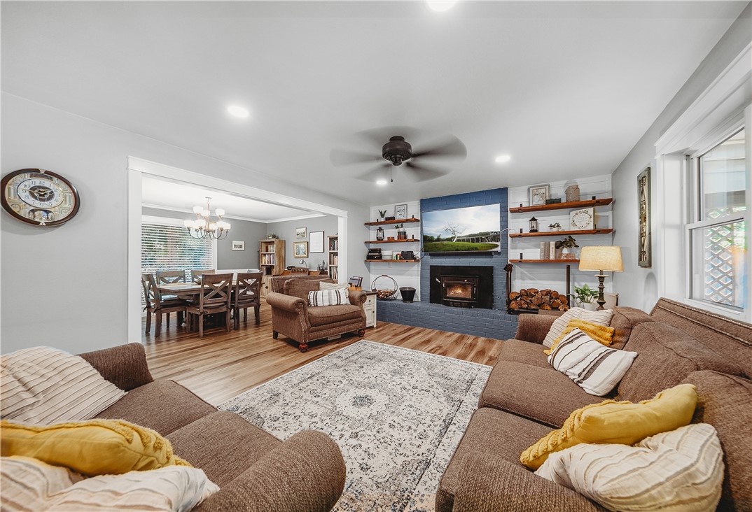 Western Oaks Place Iii - Residential