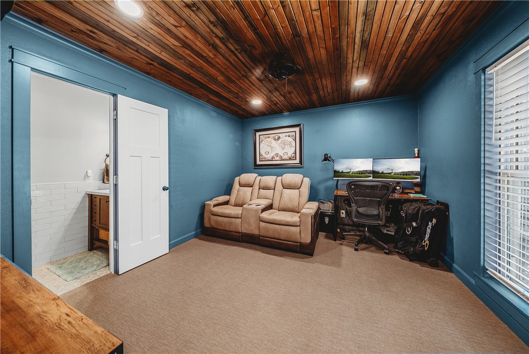 Western Oaks Place Iii - Residential