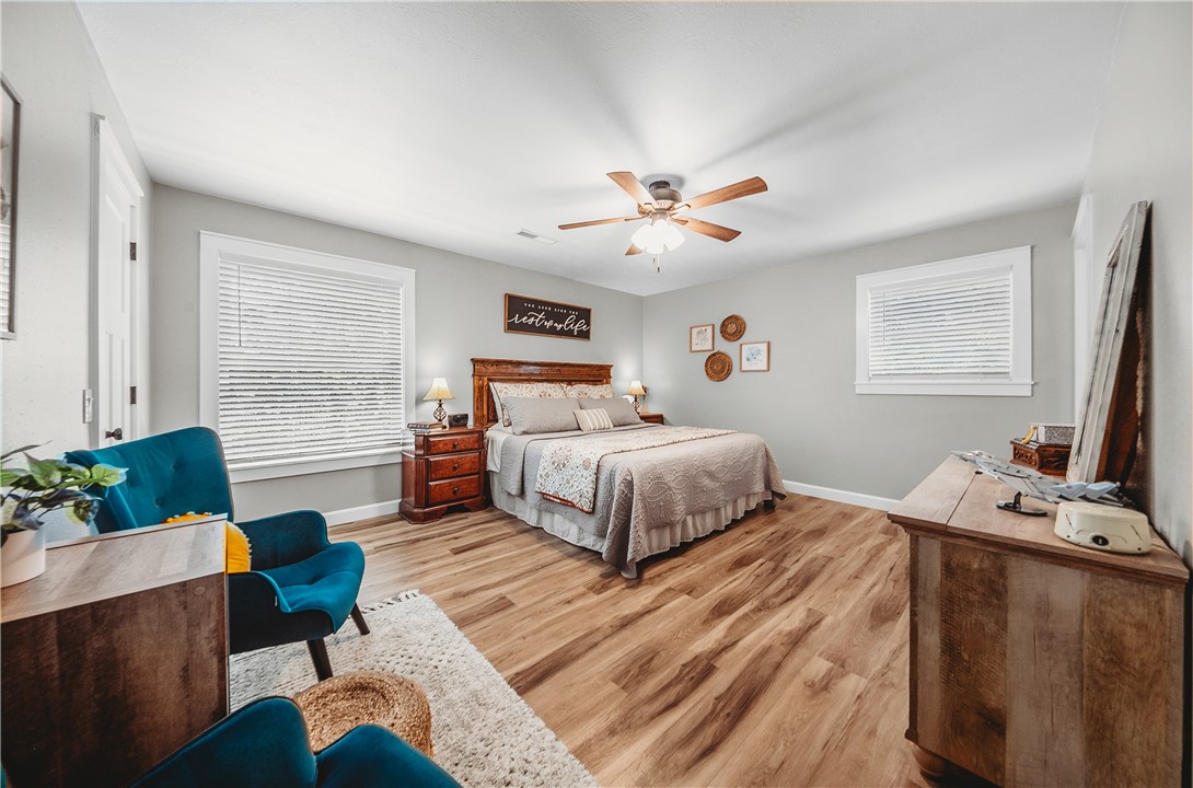 Western Oaks Place Iii - Residential
