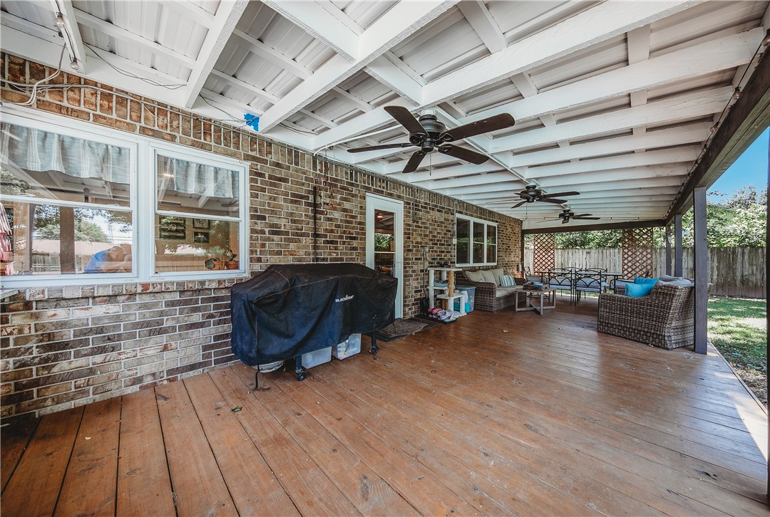 Western Oaks Place Iii - Residential