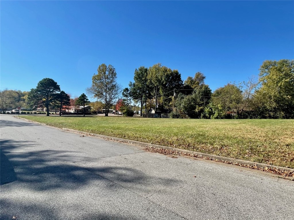 23-17-30 Springdale Outlots - Land