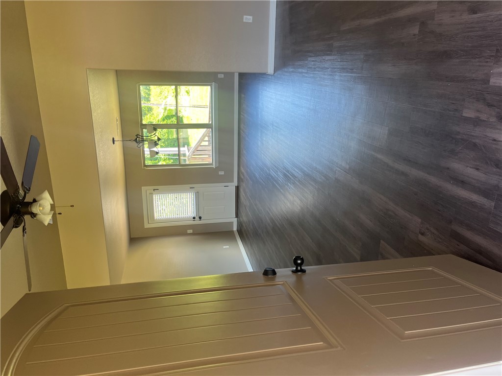 Silent Knoll Sub Springdale - Residential Lease