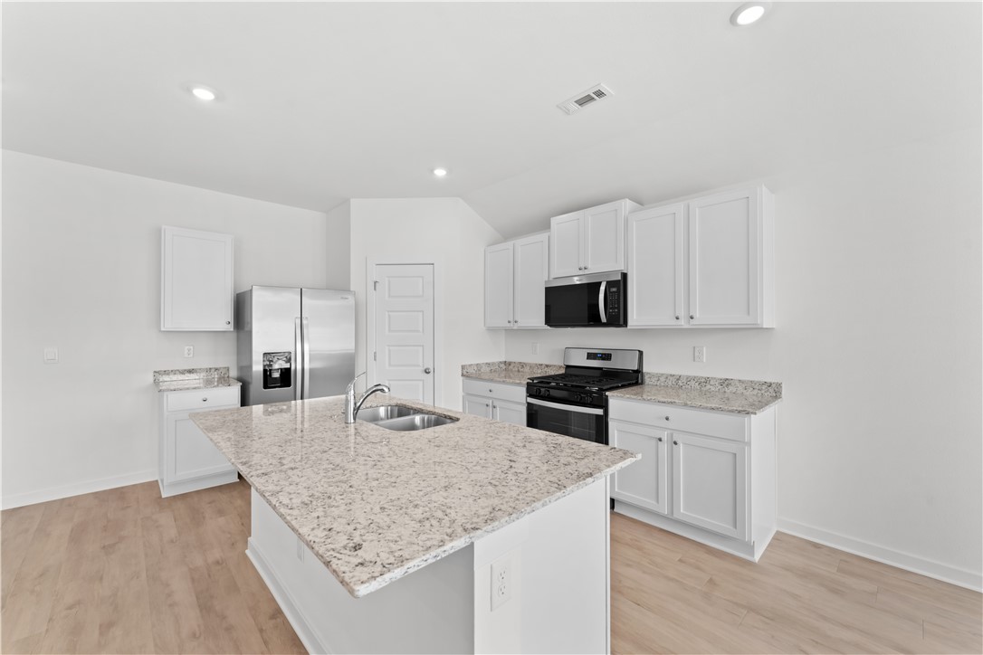 West Wind, Phase 1 - Residential Lease