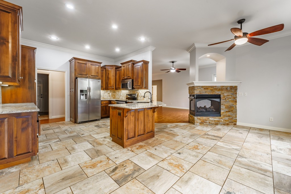 Brittany Sub Bvv - Residential