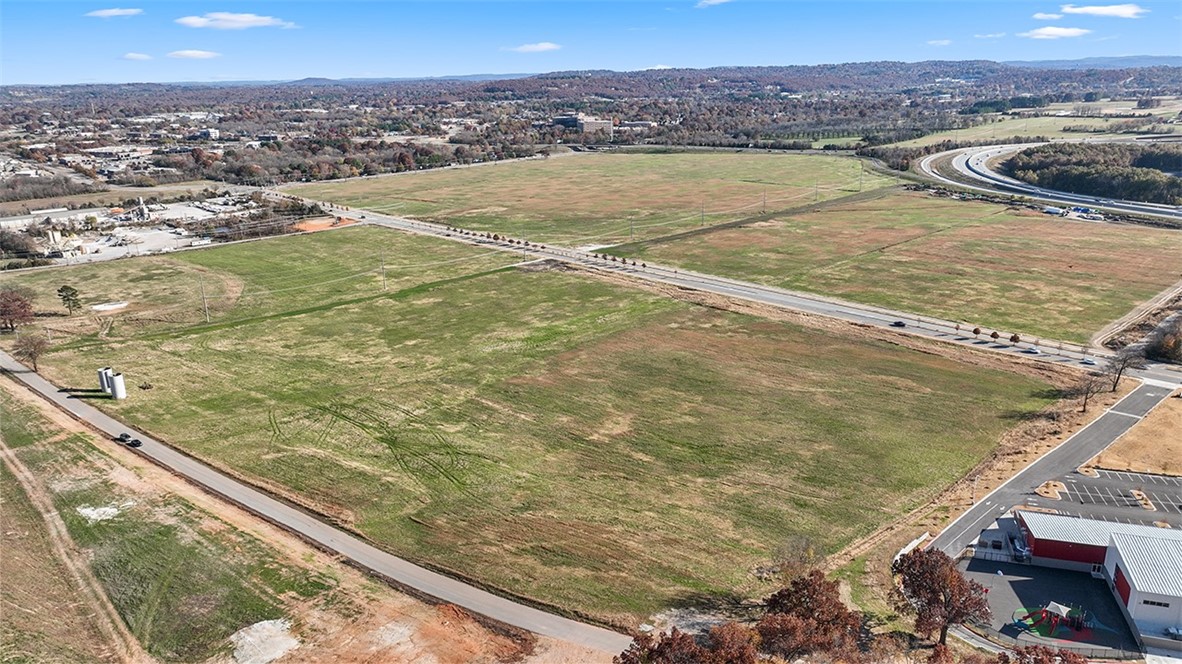 Fayetteville Outlots - Land