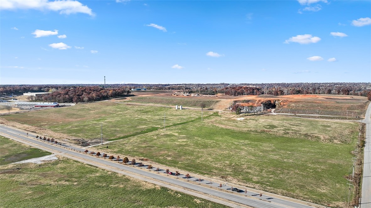 Fayetteville Outlots - Land