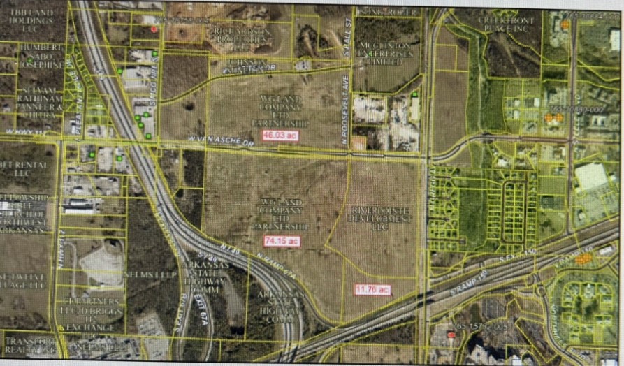 Fayetteville Outlots - Land