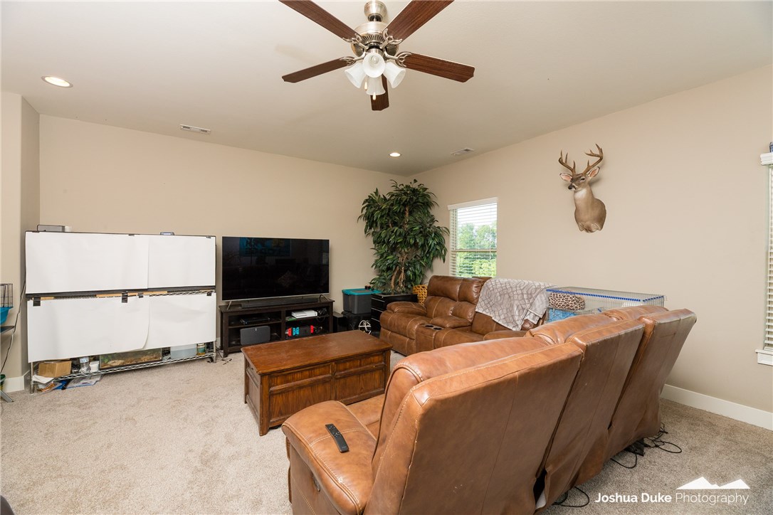 Waterford Estates At Hissom Ranch - Residential