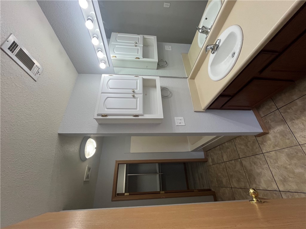 Foxfield Sub - Residential