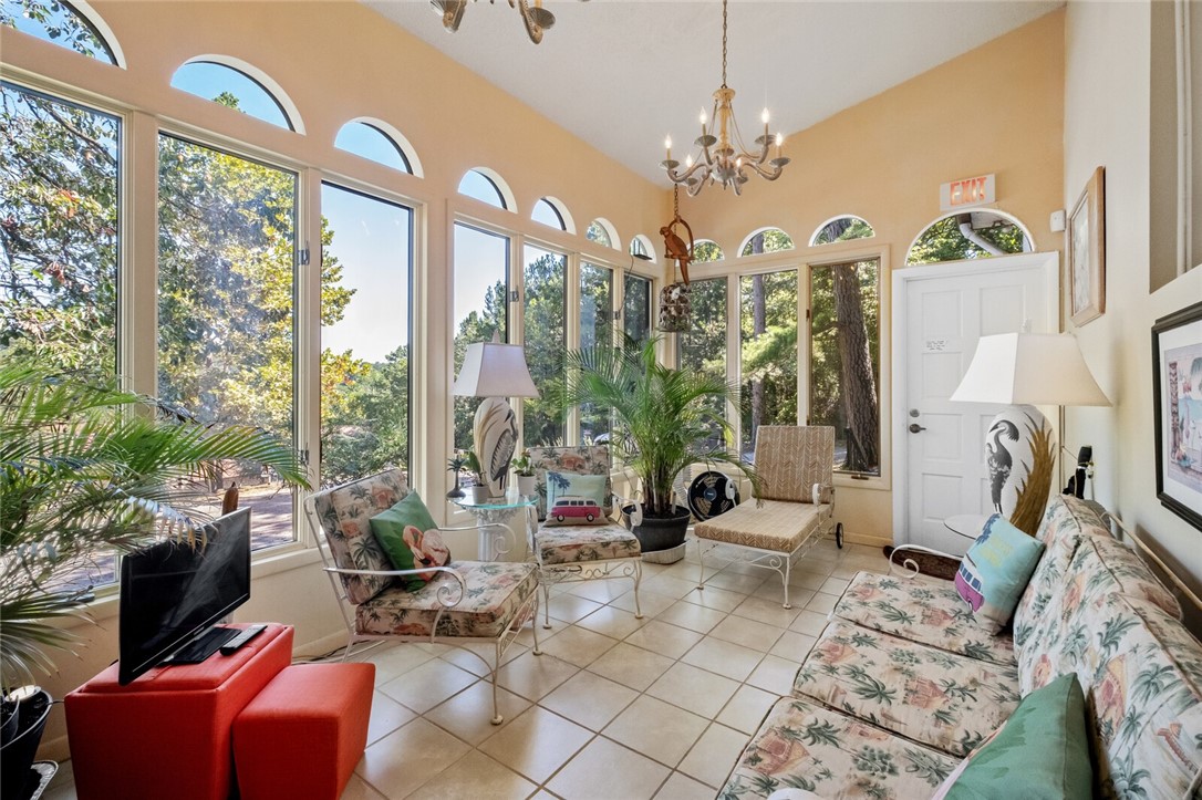 Eureka Springs Outlots - Residential