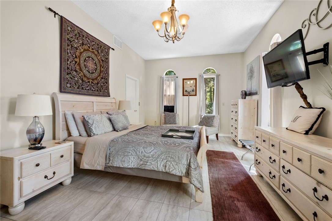 Eureka Springs Outlots - Residential