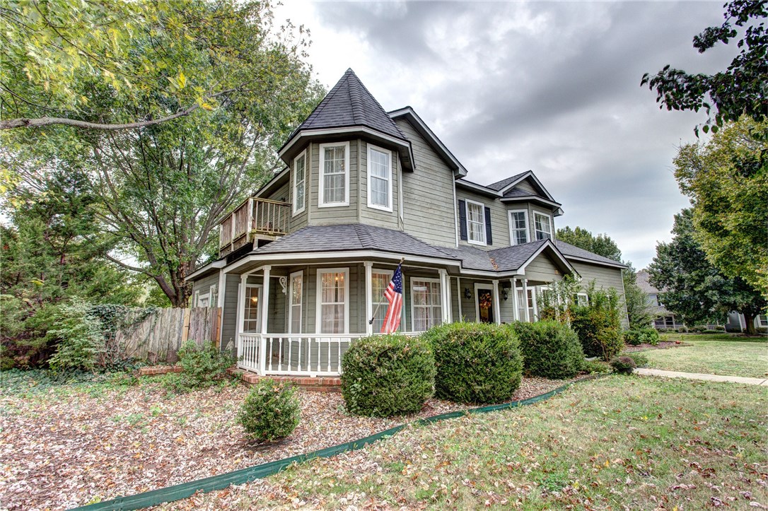 Overland Sub Ph I Rogers - Residential