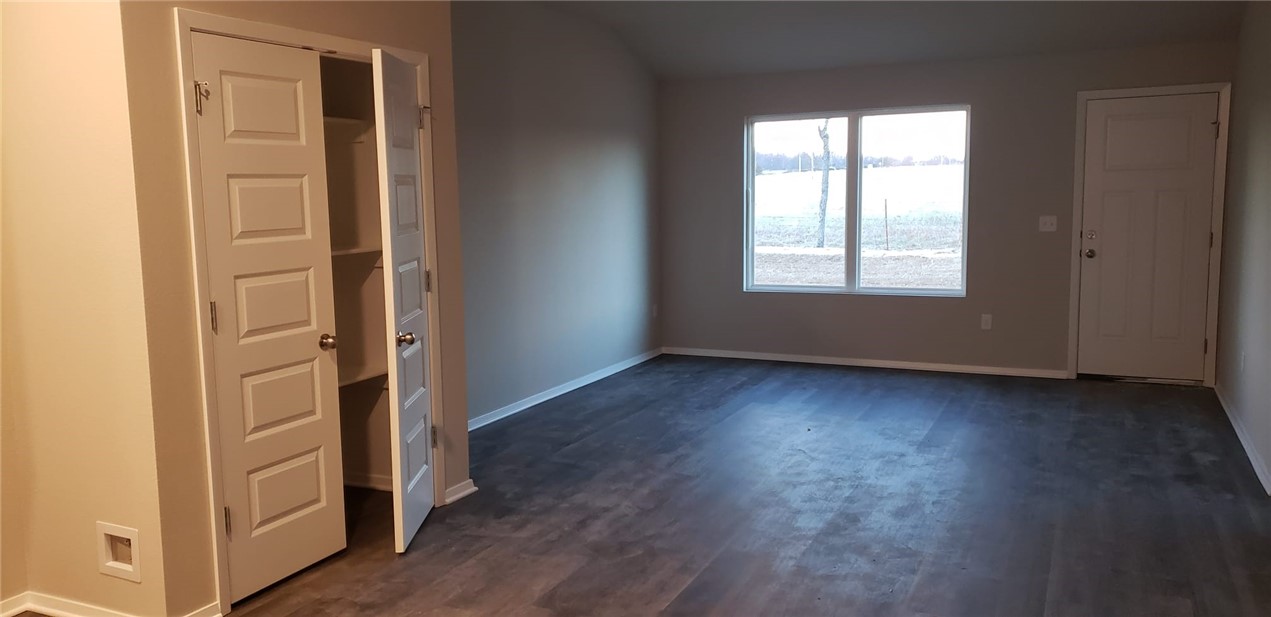 Woodward Park Ph Ii Highfill - Residential Lease