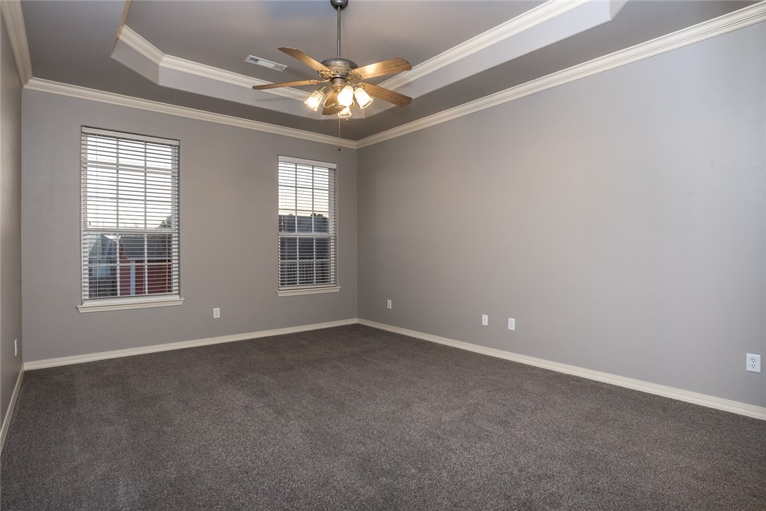 Briar Chase - Residential