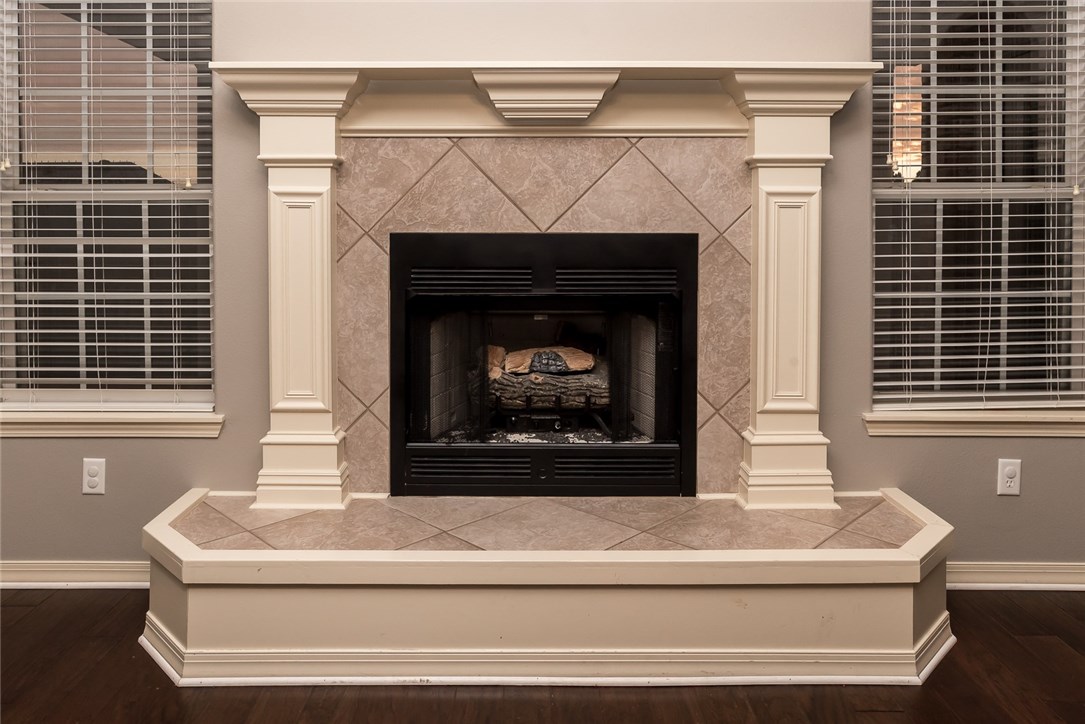 Briar Chase - Residential
