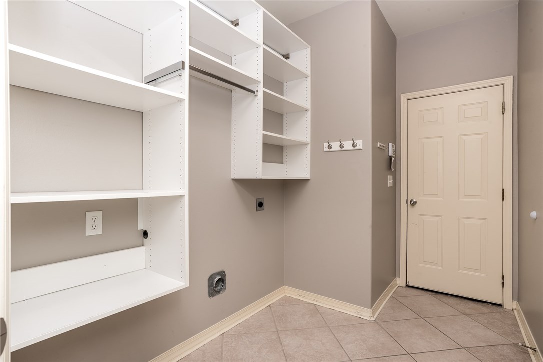 Briar Chase - Residential