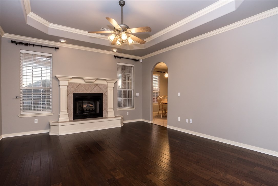 Briar Chase - Residential