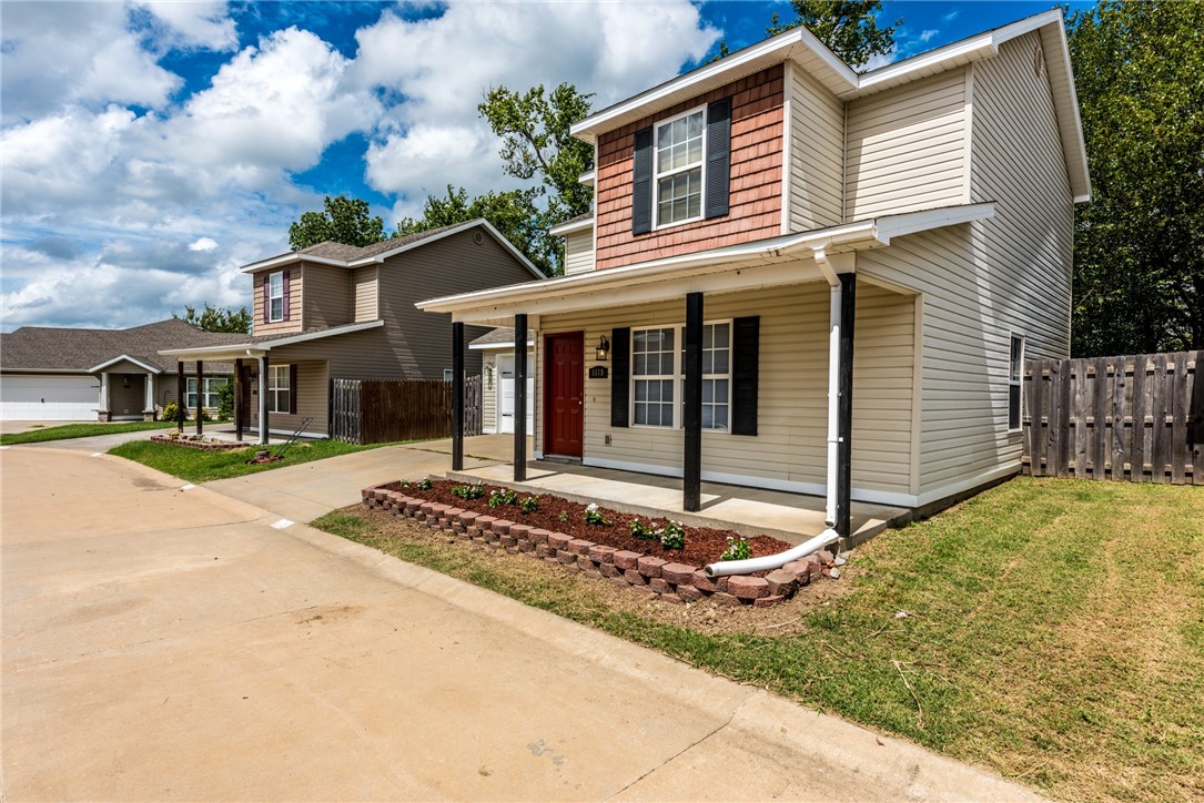 Commons At Walnut Crossing - Residential Lease