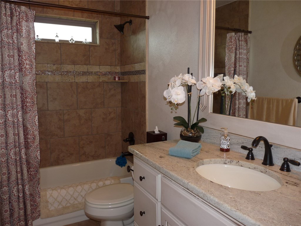 Riverwalk Farm Estates Ph IV Bentonville - Residential