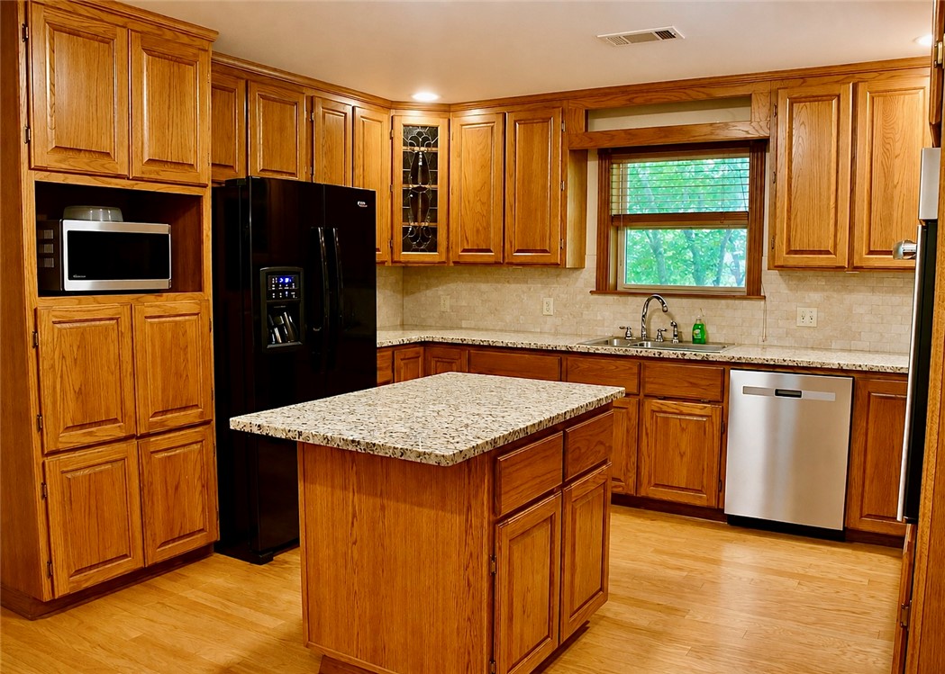 Hickory Hills Ph Ii - Residential