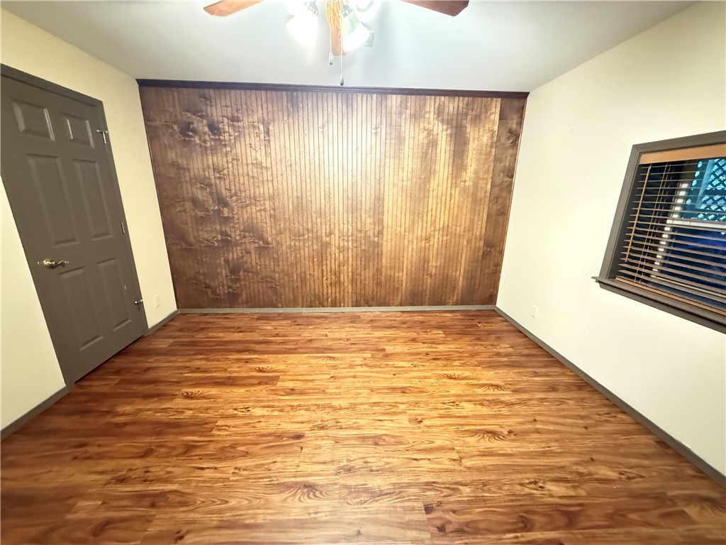 Hickory Hills Ph Ii - Residential
