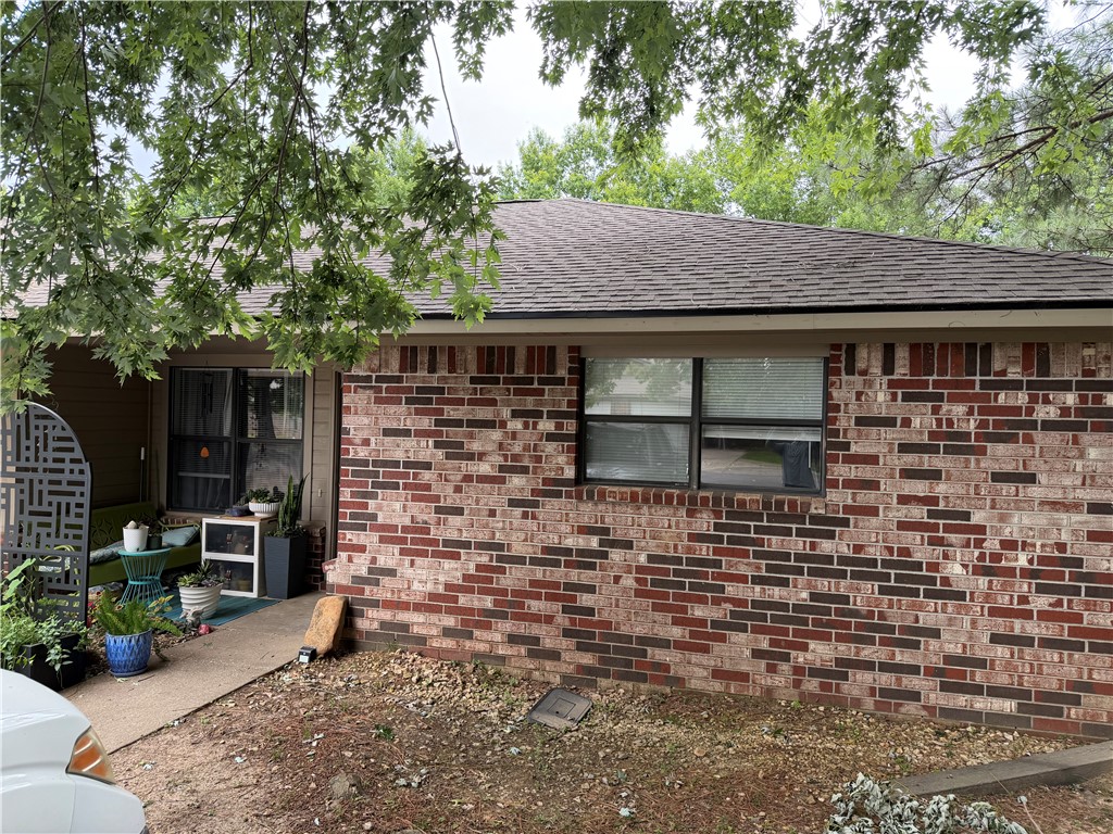 26-19-30-ROGERS - Residential Lease