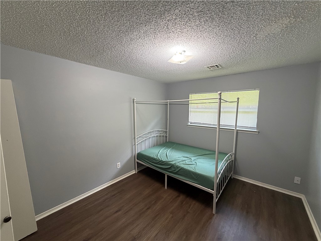 26-19-30-ROGERS - Residential Lease