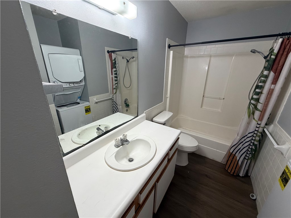 26-19-30-ROGERS - Residential Lease
